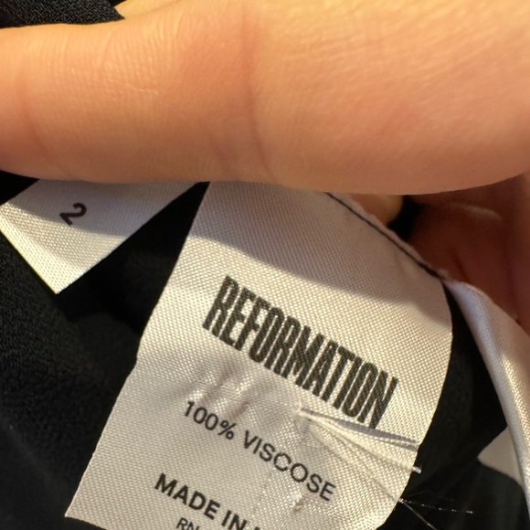 REFORMATION - FRANNIE JUMPSUIT size 2 black - Picture 13 of 14